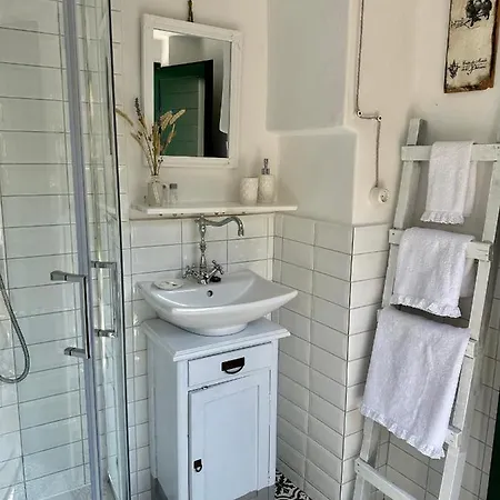 Feriehus Robinson House Leticia *