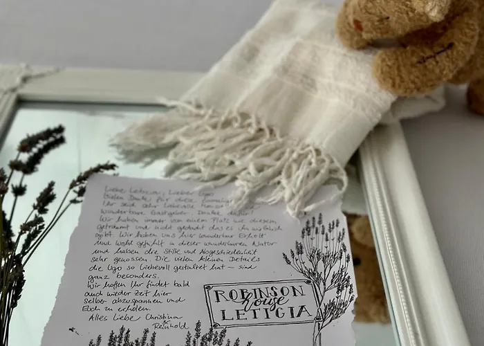 Robinson House Leticia Holiday home Cunski