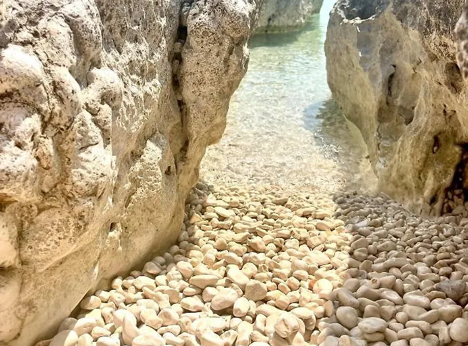 Robinson House Leticia * Čunski