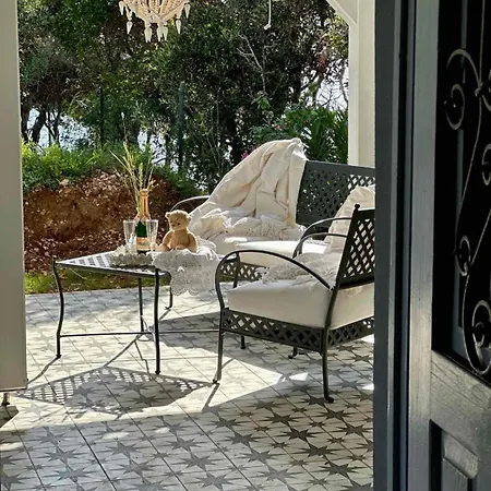 Ferienhaus Robinson House Leticia Čunski